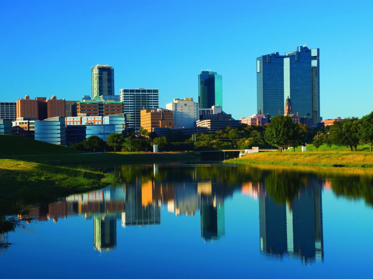 Screenshot №1 pro téma Fort Worth Skyscrapers in Texas 1280x960