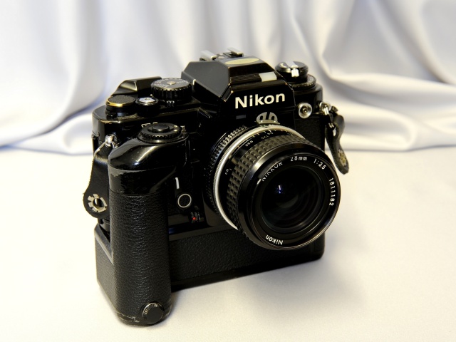 Nikon FA Single lens Reflex Camera wallpaper 640x480