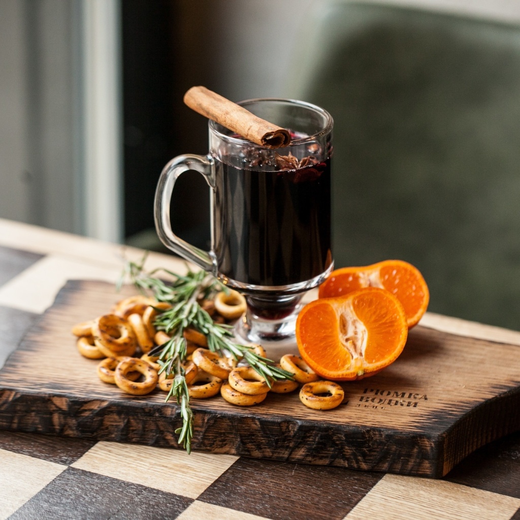 Hot Mulled Wine wallpaper 1024x1024