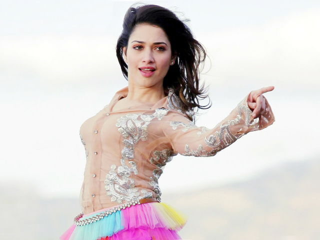 Tamanna Bhatia HD screenshot #1 640x480