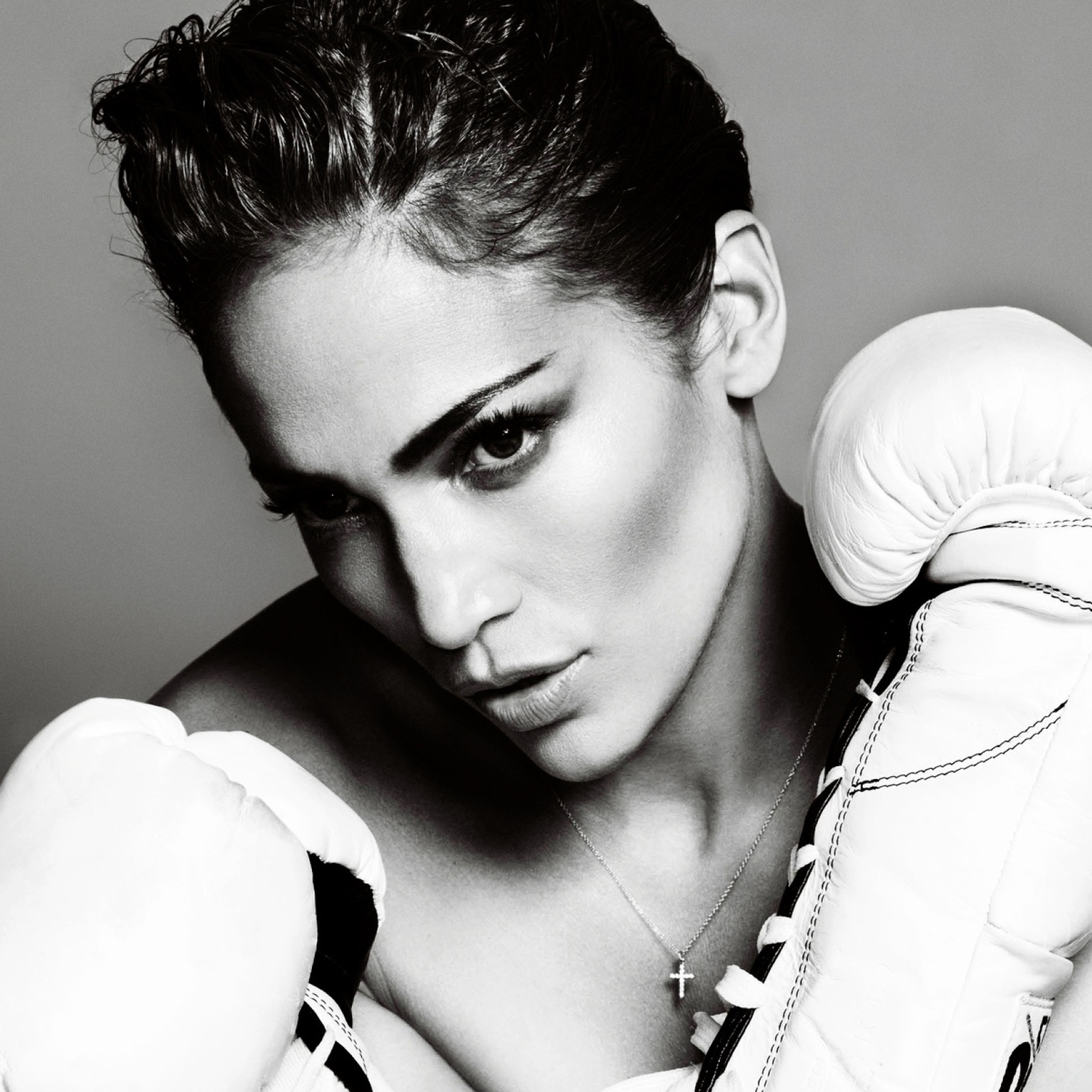 Fondo de pantalla Jennifer Lopez Boxing 2048x2048