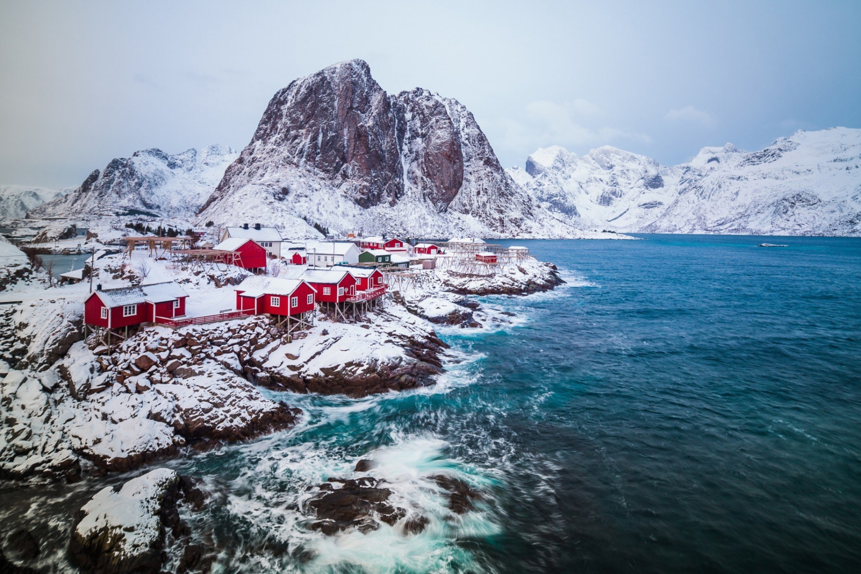 Lofoten Islands wallpaper 2880x1920