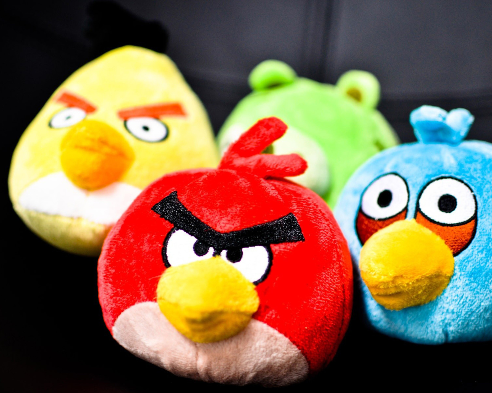 Das Plush Angry Birds Wallpaper 1600x1280