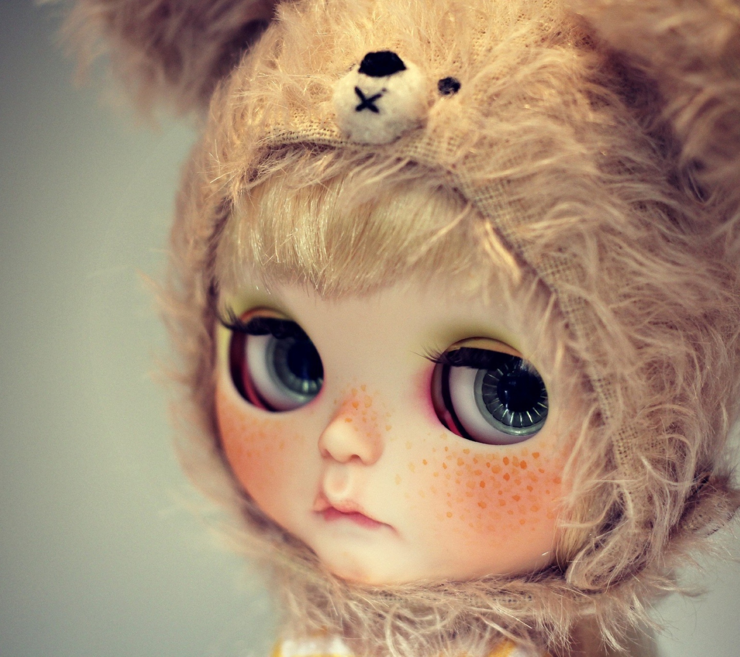 Cute Doll With Freckles wallpaper 1440x1280