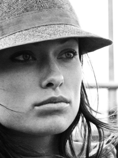 Screenshot №1 pro téma Olivia Wilde Wearing Hat 240x320