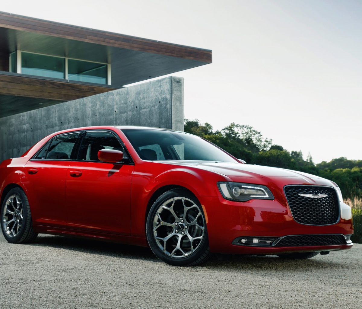 Screenshot №1 pro téma Chrysler 300S 2015 1200x1024