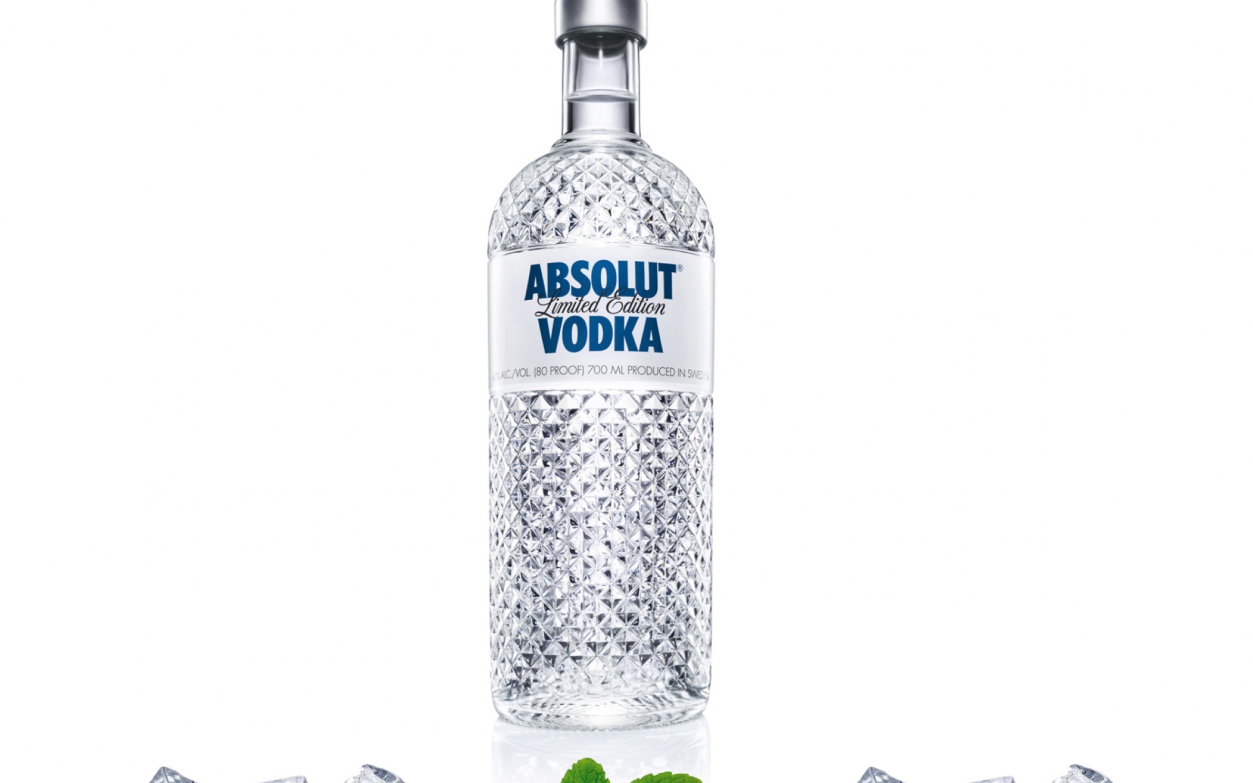 Обои Absolut Vodka 2560x1600