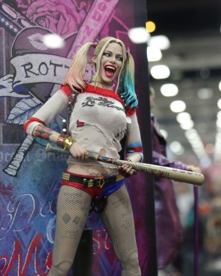 Margot Robbie in Suicide Squad film 2016 - Obrázkek zdarma pro Nokia C6