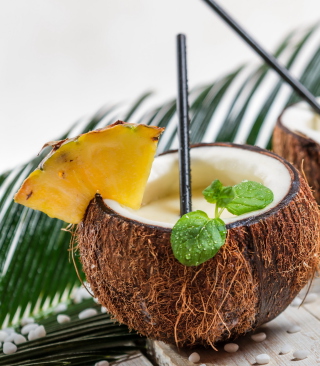 Coconut Cocktail - Obrázkek zdarma pro 640x960