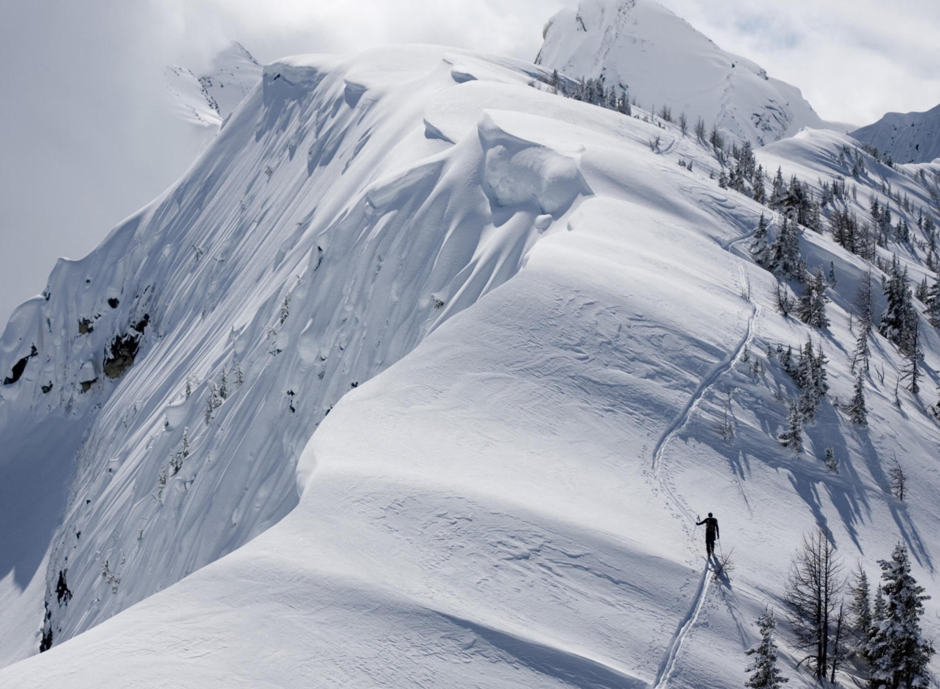 Das Powder Creek Lodge - British Columbia Wallpaper 1920x1408