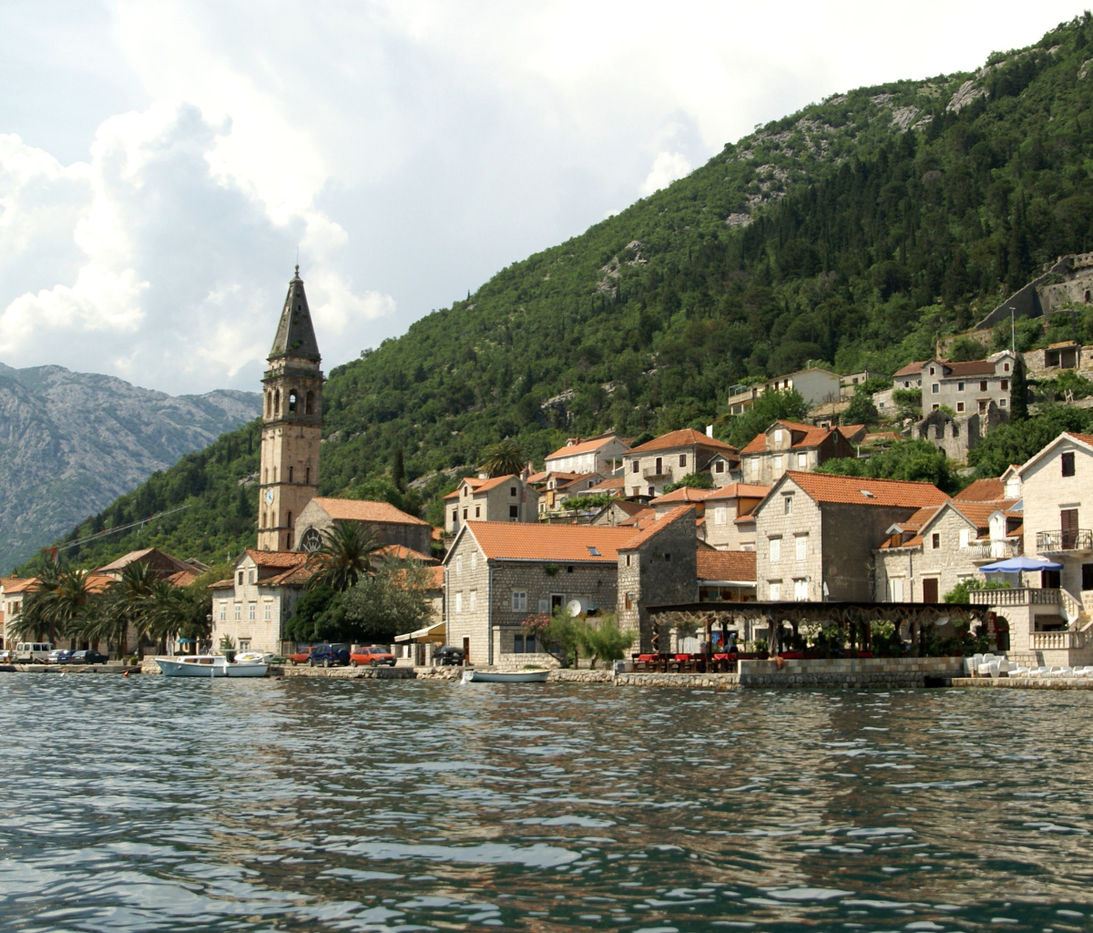 Screenshot №1 pro téma Perast in Montenegro 1200x1024