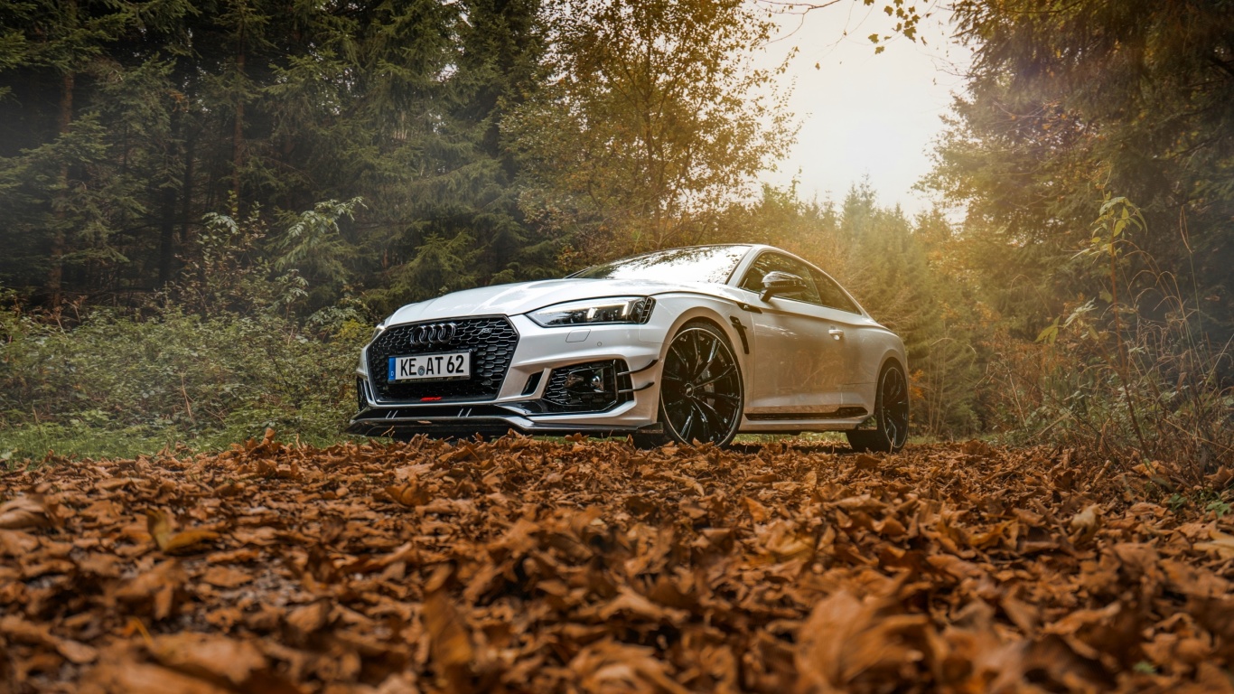 Fondo de pantalla Audi RS5 Coupe 1366x768