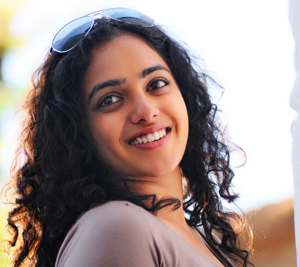 Screenshot №1 pro téma Actress Nithya Menon 960x854