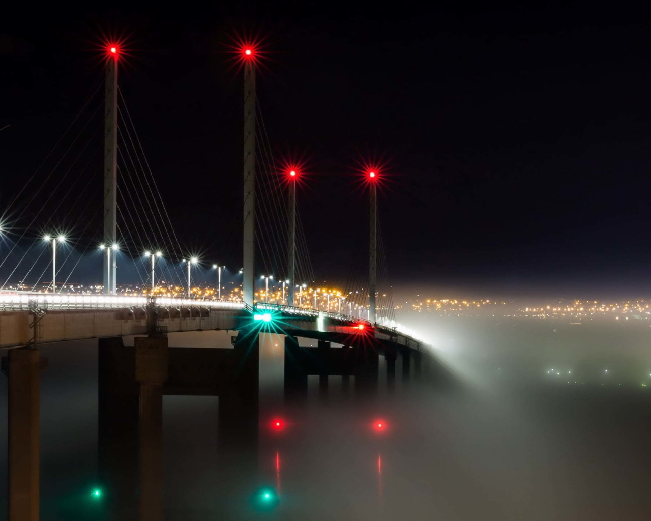 Screenshot №1 pro téma Kessock Bridge in Scotland 1280x1024