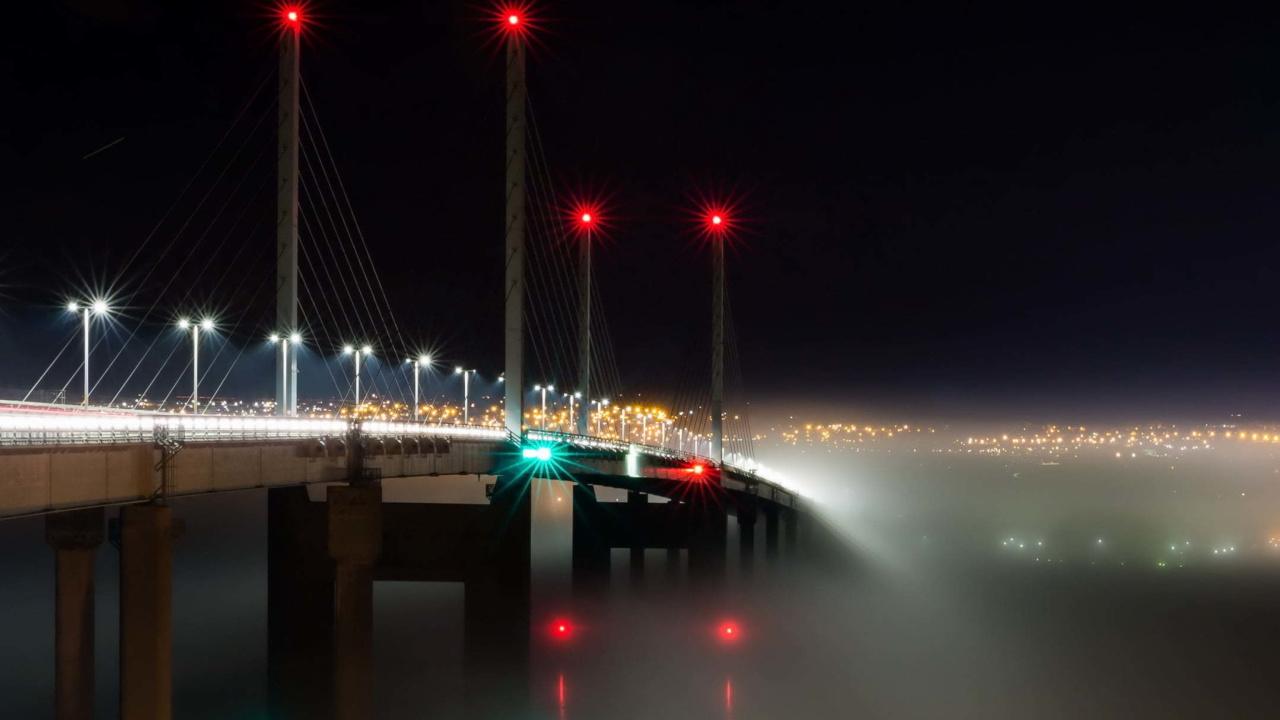 Fondo de pantalla Kessock Bridge in Scotland 1280x720