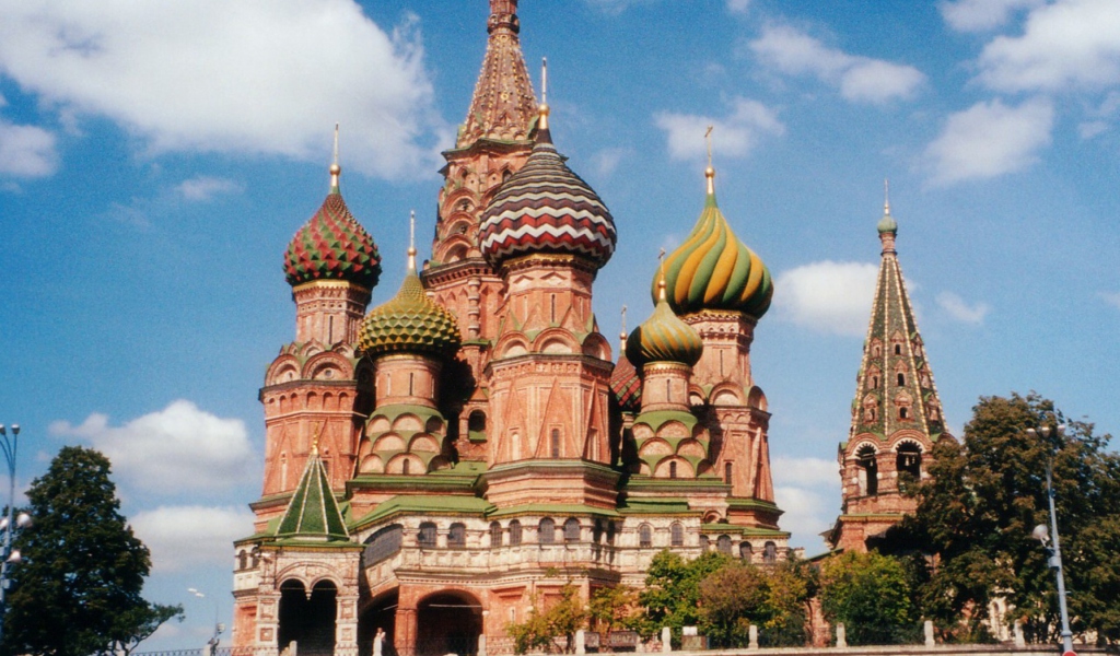 Das St. Basil's Cathedral On Red Square, Moscow Wallpaper 1024x600