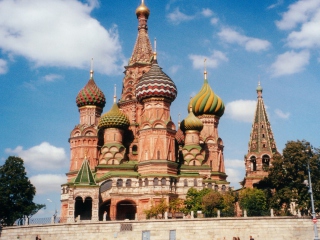 Screenshot №1 pro téma St. Basil's Cathedral On Red Square, Moscow 320x240