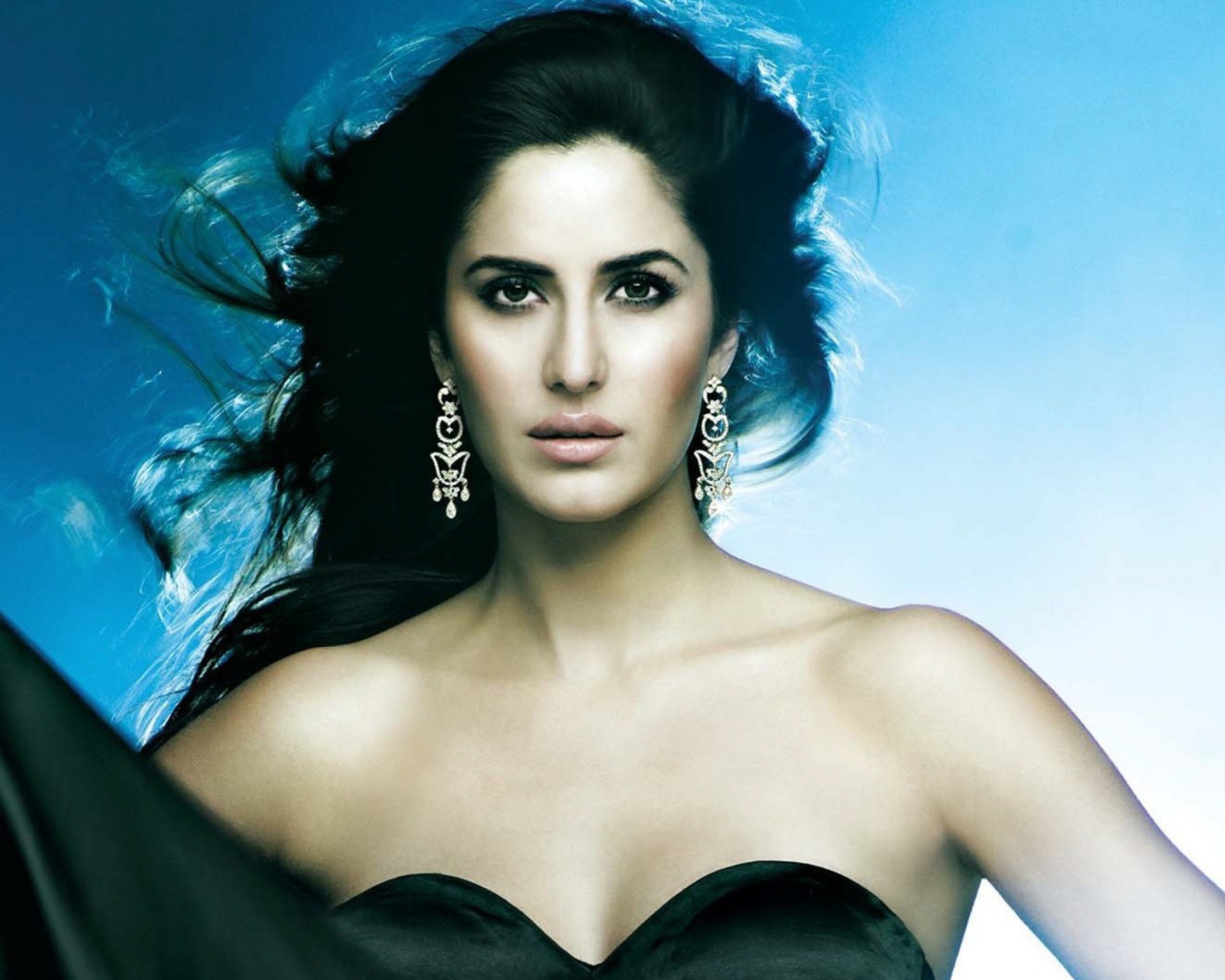 Обои Katrina Kaif 2012 1600x1280