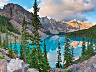 Screenshot №1 pro téma Moraine Lake 320x240