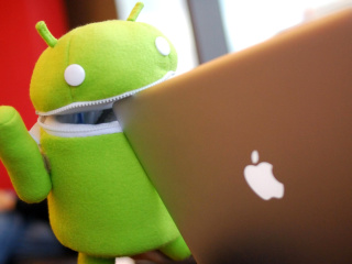 Android Robot and Apple MacBook Air Laptop wallpaper 320x240