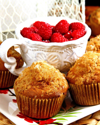 Muffins and Raspberries - Fondos de pantalla gratis para Nokia Lumia 925