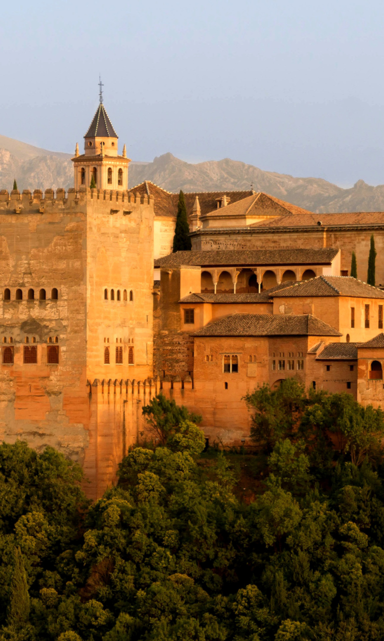 Das Alhambra of Granada Wallpaper 768x1280