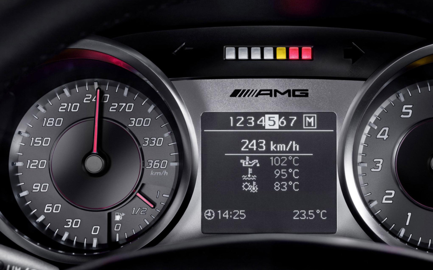 Обои Mercedes AMG Speedometer 1440x900
