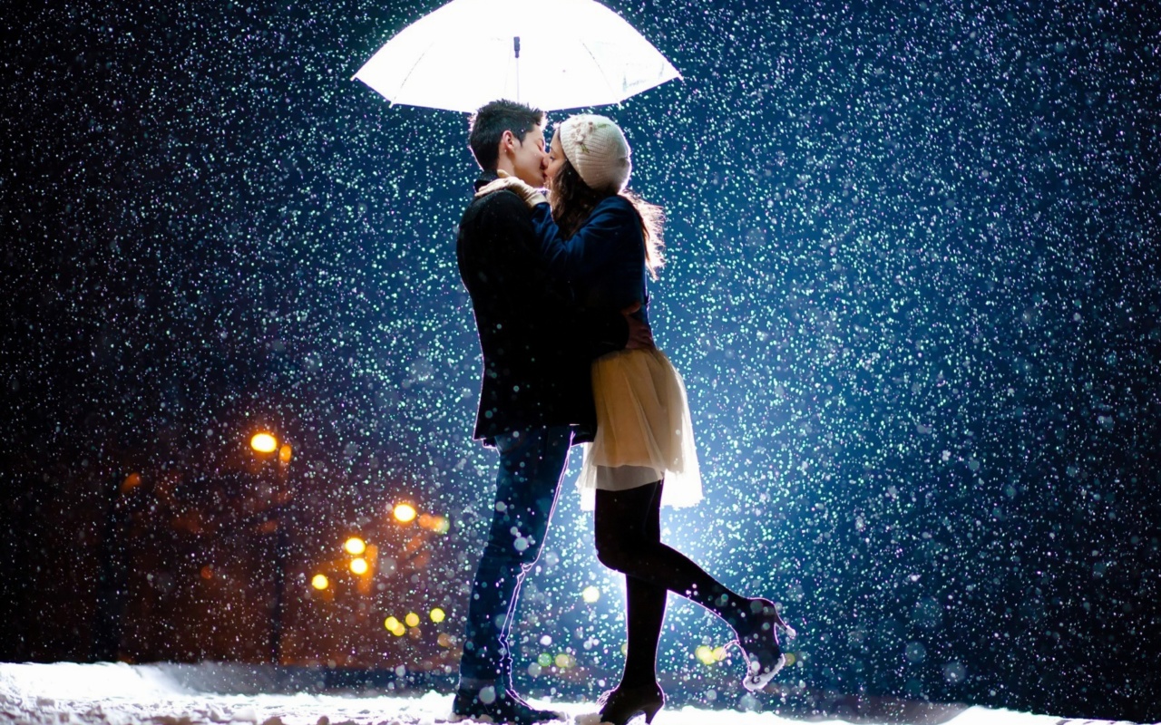 Kissing under snow wallpaper 1280x800