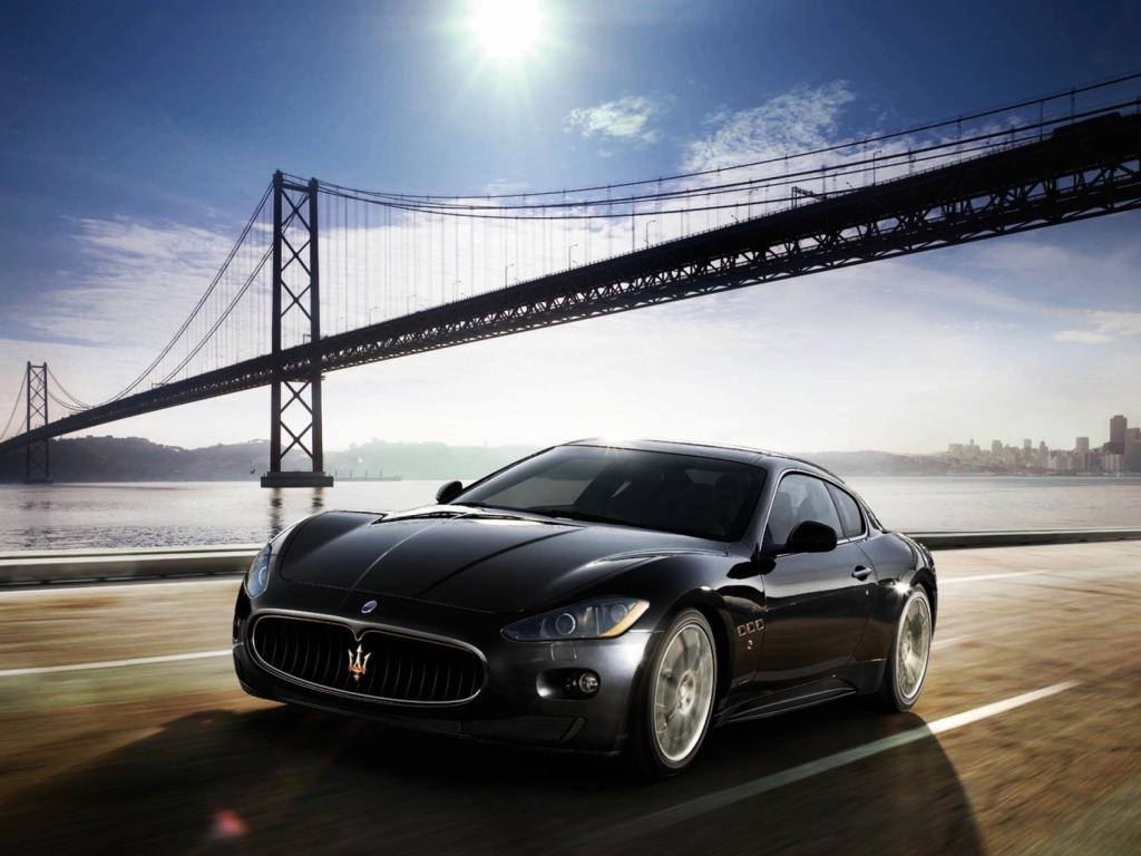 Maserati Granturismo wallpaper 1024x768