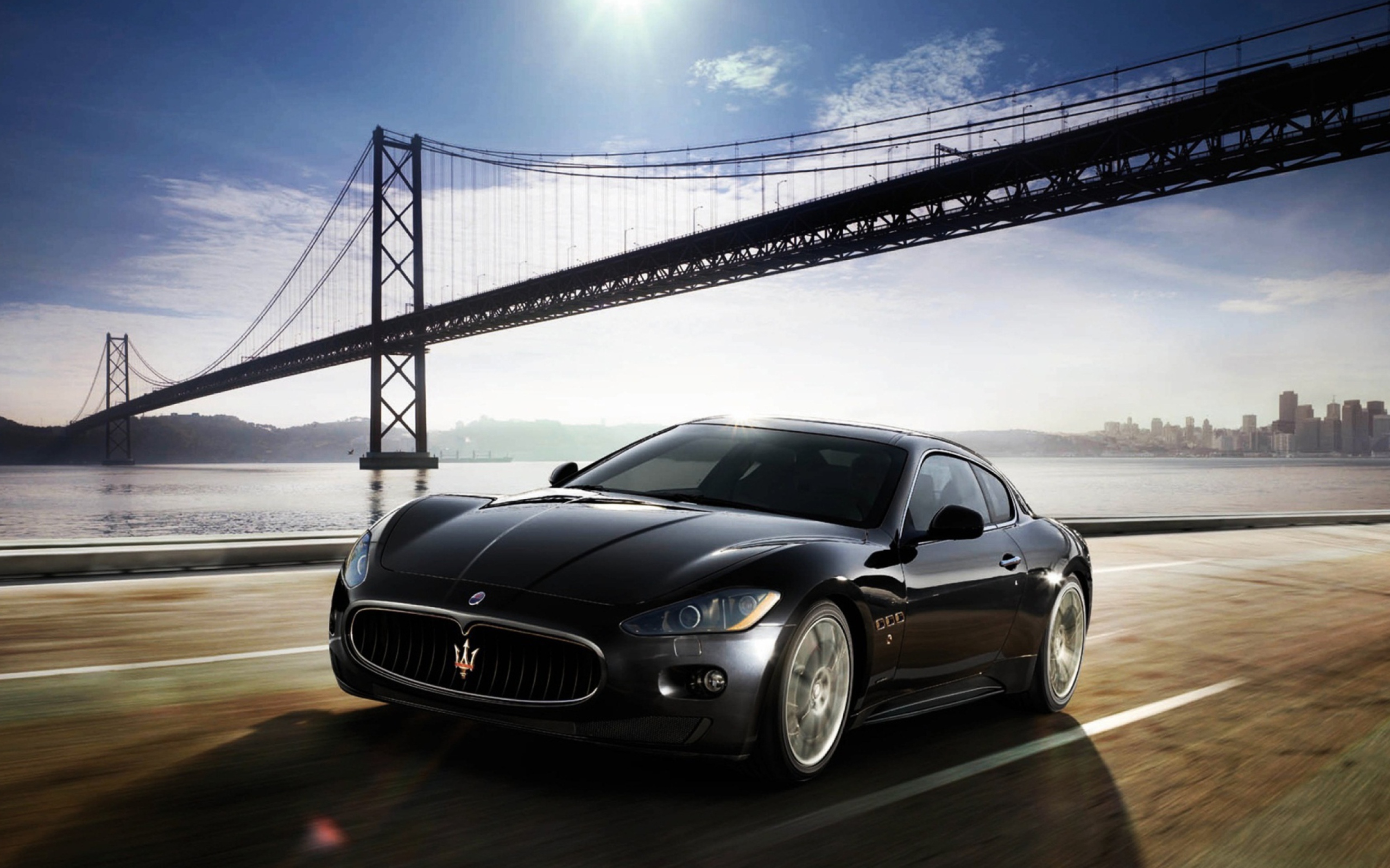 Fondo de pantalla Maserati Granturismo 2560x1600