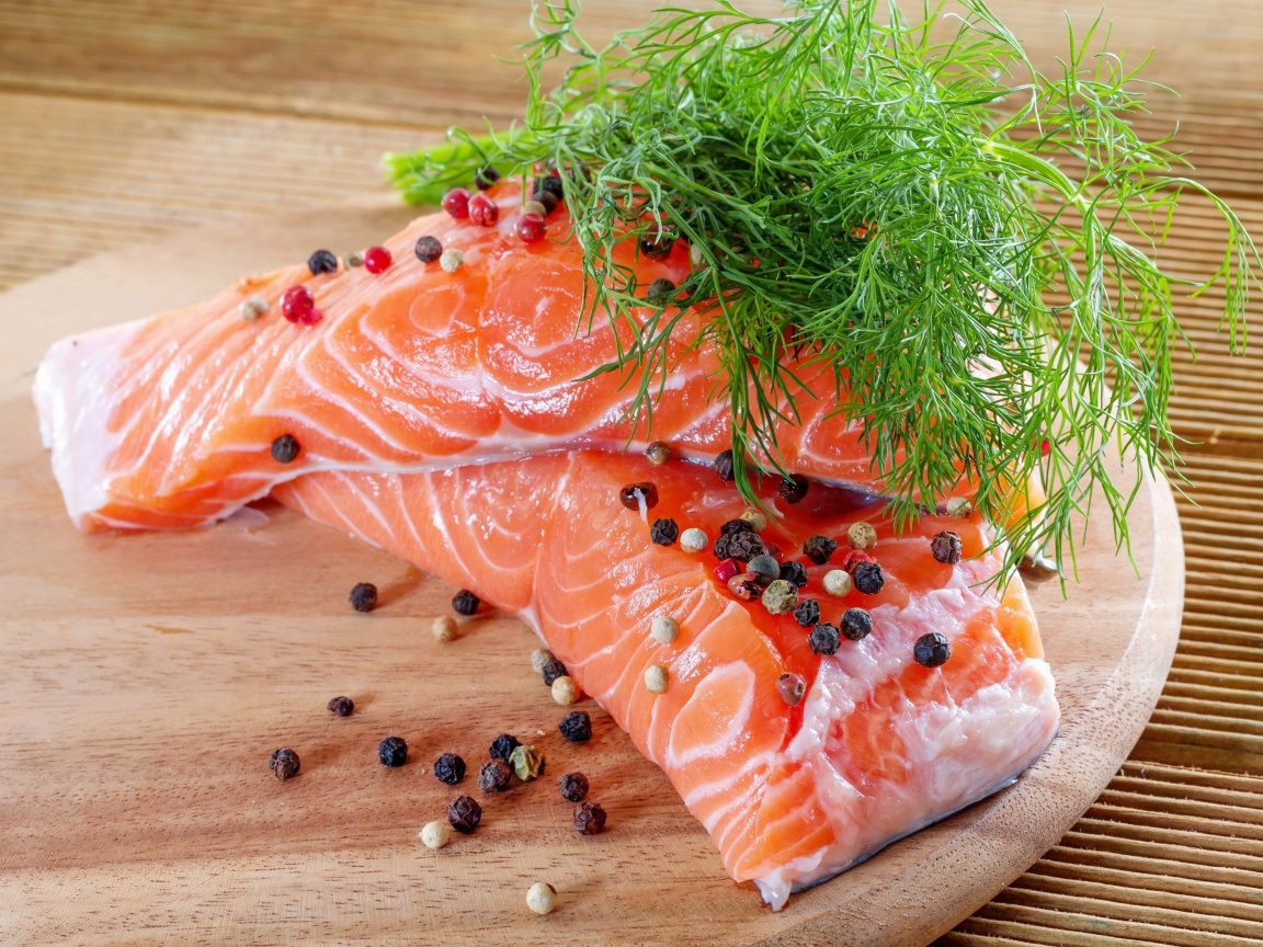 Salmon Dish wallpaper 1152x864