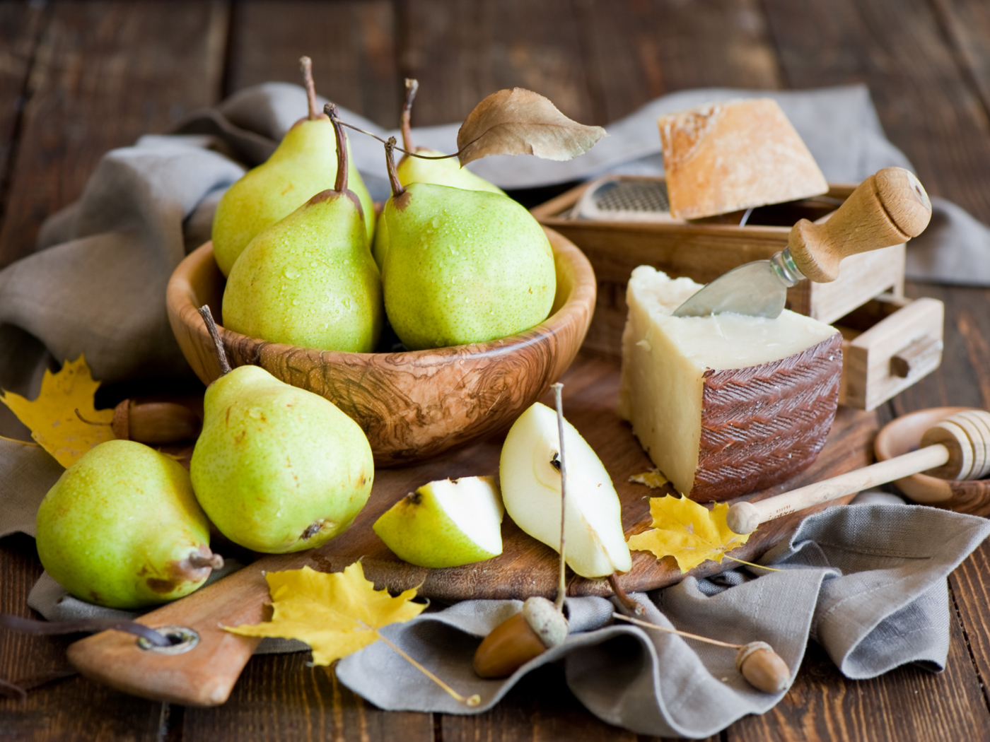 Das Pears And Cheese Wallpaper 1400x1050