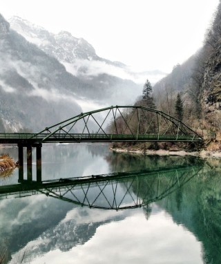 Bridge Over Mountain River papel de parede para celular para iPhone 6