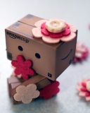 Sfondi Danbo And Flowers 128x160