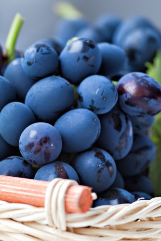 Screenshot №1 pro téma Grapes from Greece 320x480