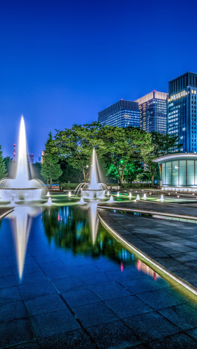 Sfondi Wadakura Fountain Park in Tokyo 640x1136