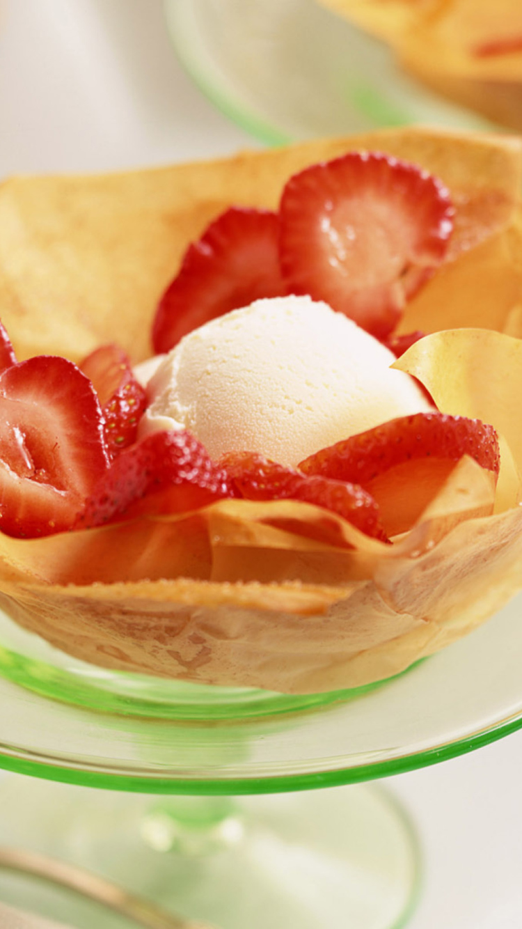 Strawberry Desserts wallpaper 750x1334