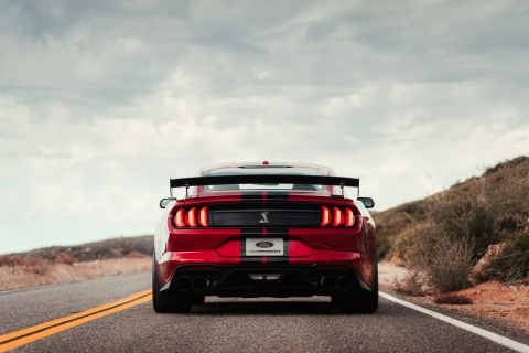 Screenshot №1 pro téma Mustang Shelby GT500 480x320