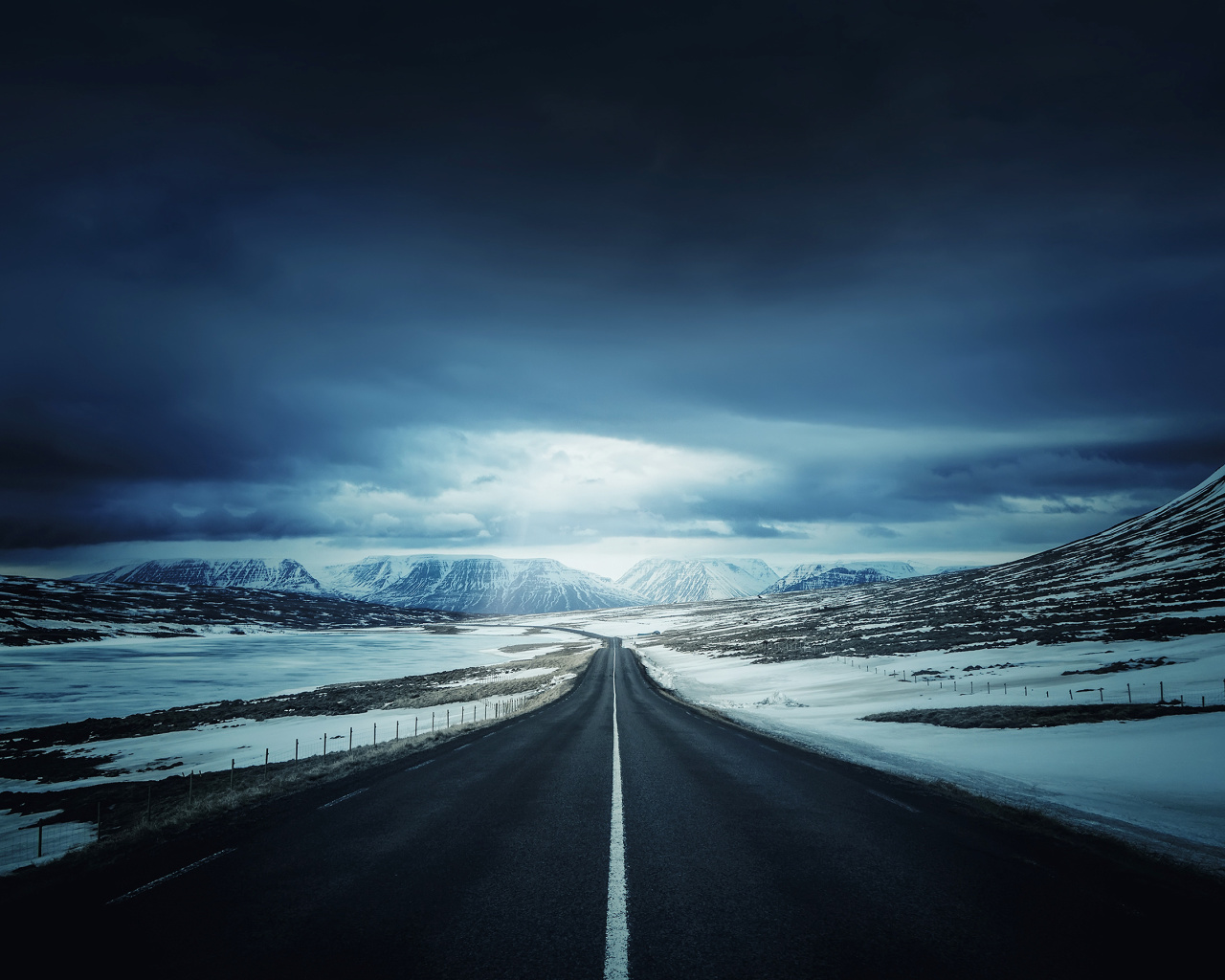 Icelands Ring Road wallpaper 1280x1024