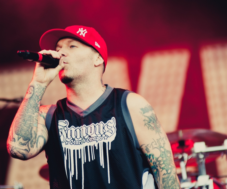 Limp Bizkit Fred Durst wallpaper 960x800