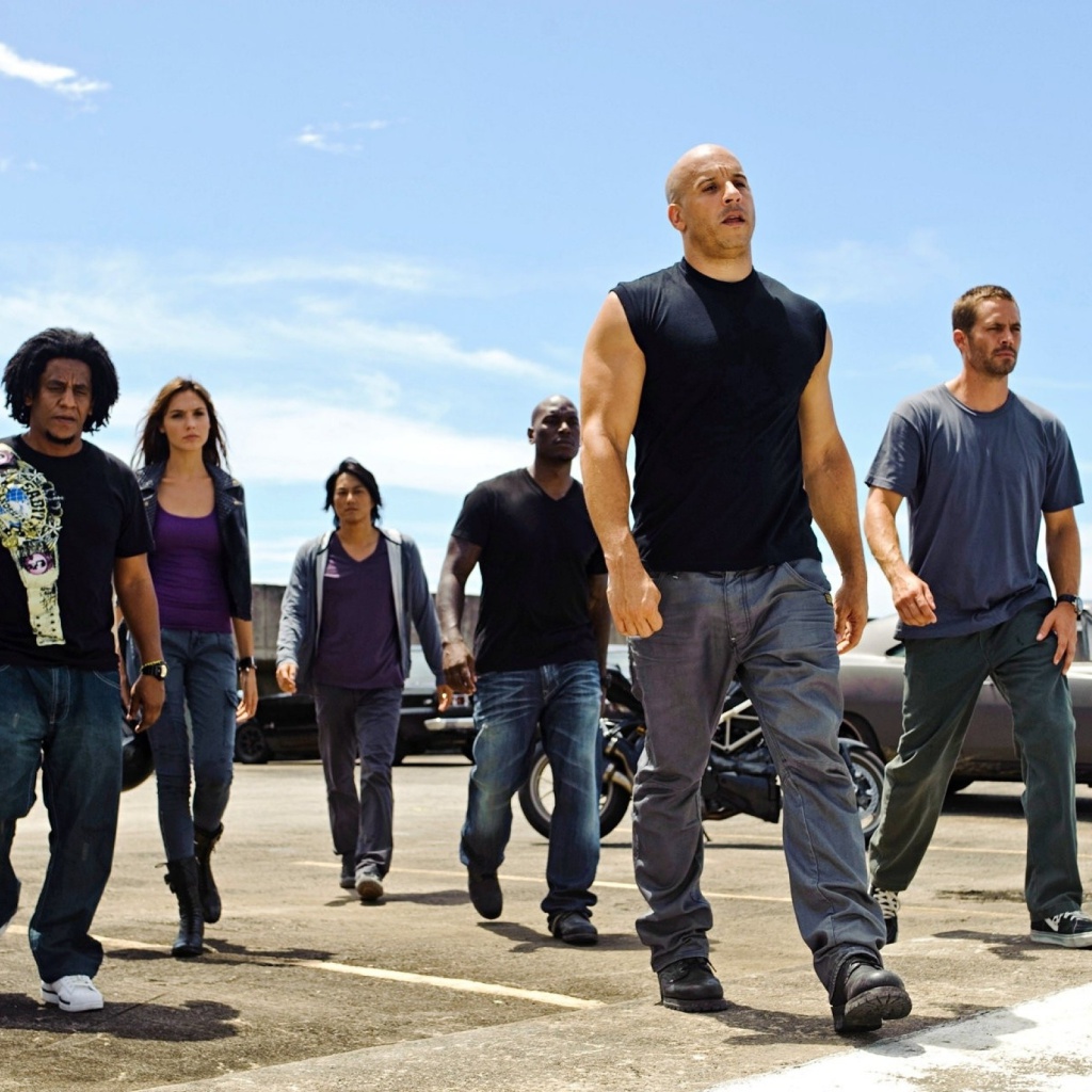 Screenshot №1 pro téma Fast and Furious 7 HD 1024x1024