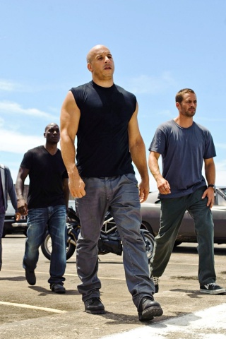 Screenshot №1 pro téma Fast and Furious 7 HD 320x480