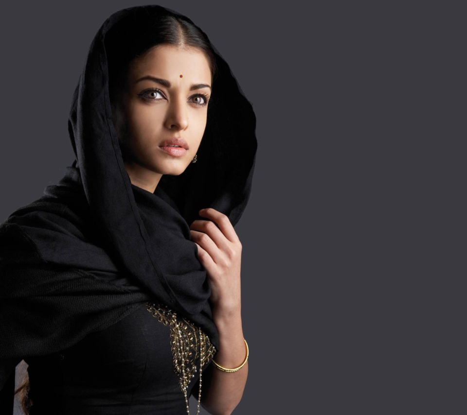 Aishwarya wallpaper 960x854