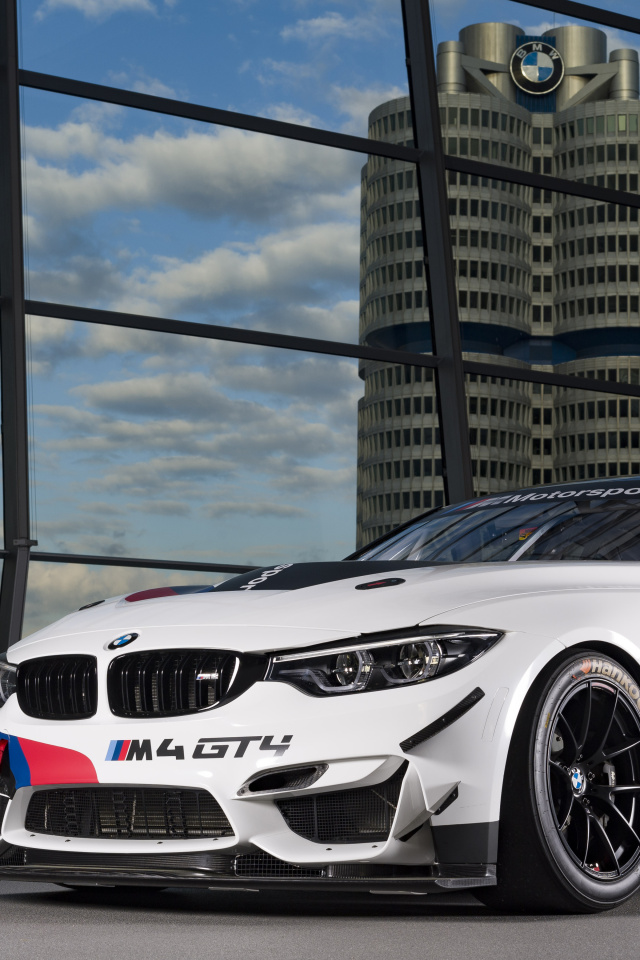 Sfondi BMW M4 GT4 2022 640x960