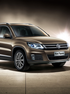 Fondo de pantalla Volkswagen Tiguan SUV 240x320