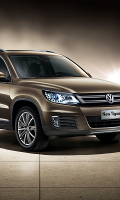 Screenshot №1 pro téma Volkswagen Tiguan SUV 240x400