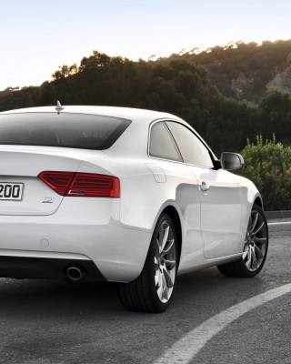 Free Audi A5 Coupe Rear View Picture for iPhone 5