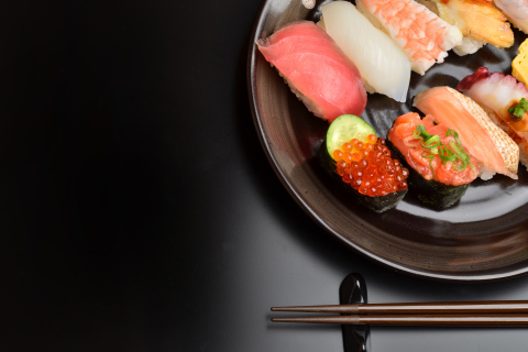 Das Sushi Plate Wallpaper 480x320