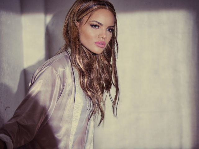 Das Leslie Grace Wallpaper 640x480