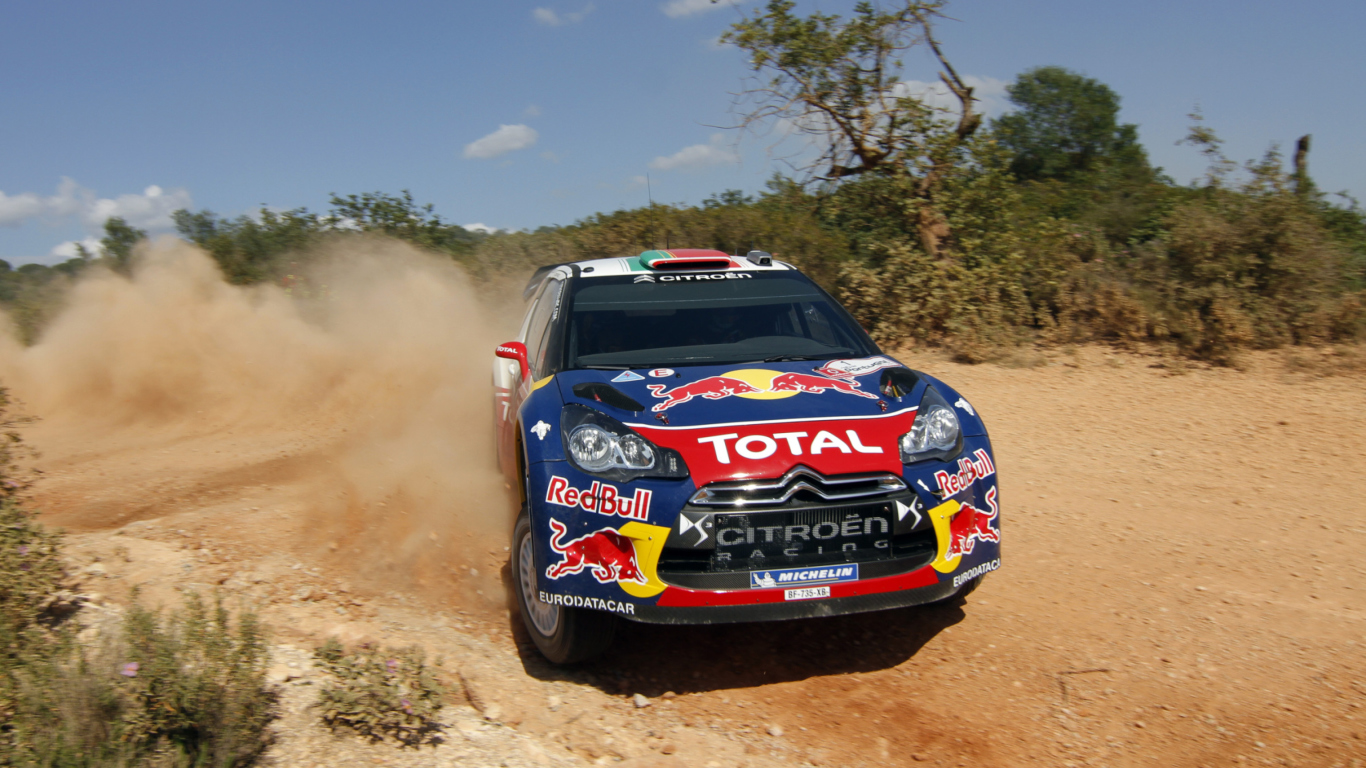 Fondo de pantalla Sebastien Loeb - Citroen WRC 1366x768